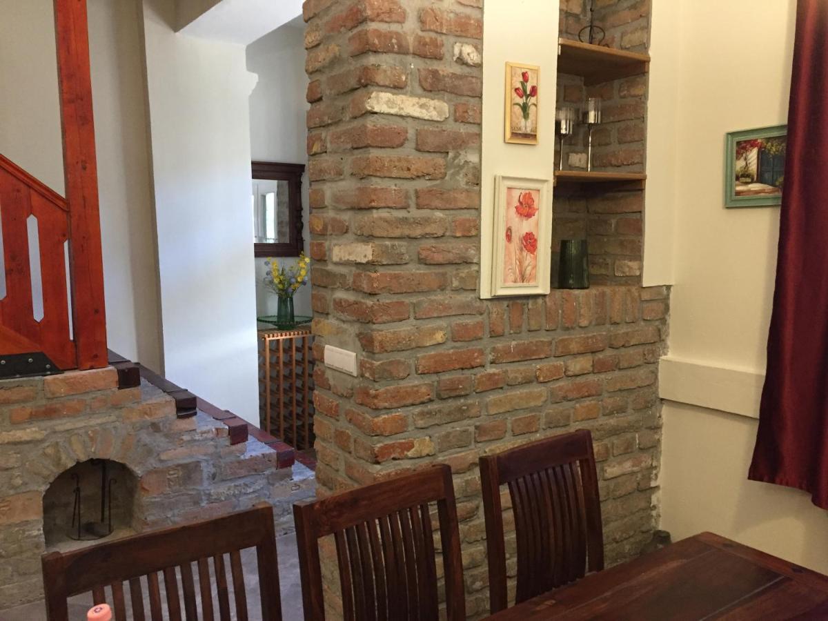 Bed and Breakfast Kikerics Vendeghaz Виллань Экстерьер фото