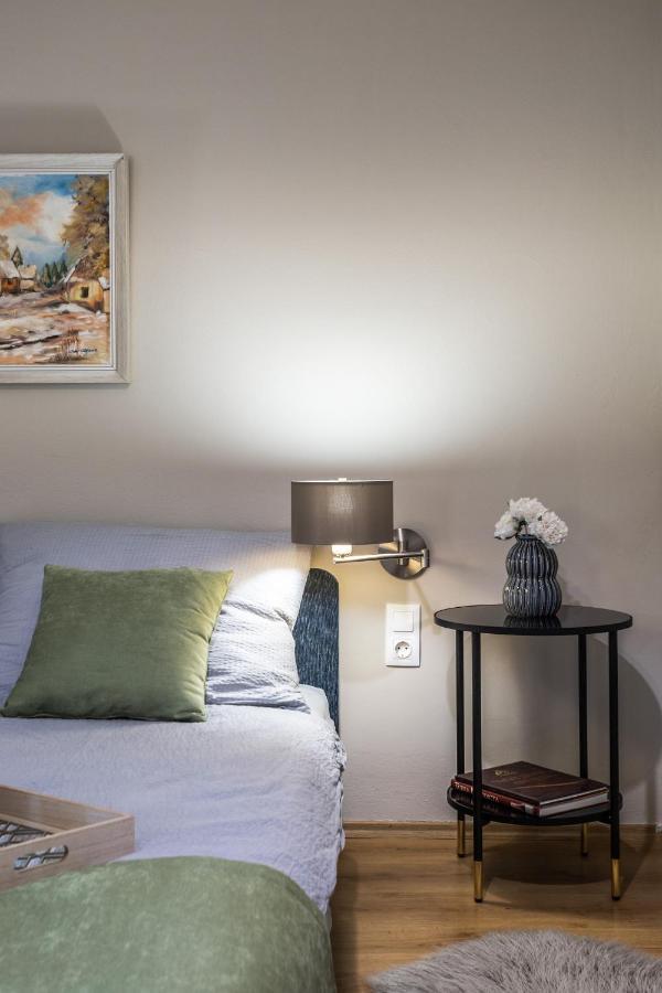 Bed and Breakfast Kikerics Vendeghaz Виллань Экстерьер фото