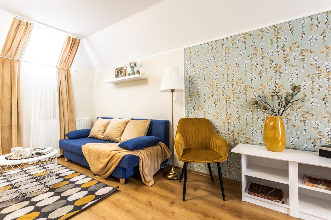 Bed and Breakfast Kikerics Vendeghaz Виллань Экстерьер фото